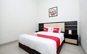 Oyo 2028 Wisma Jepara Hotel